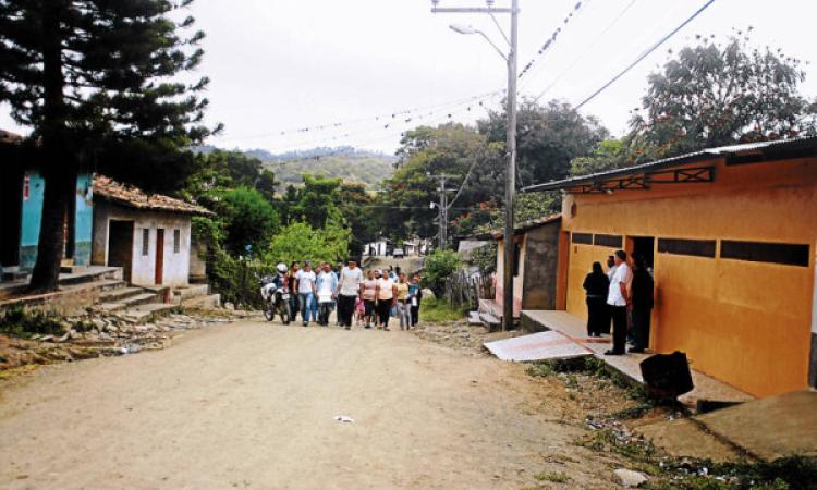 UNAH-Tec Danlí capacita en salud integral a líderes comunitarios de San Matías
