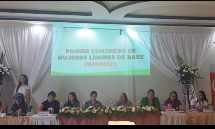 UNAH participa en el primer congreso de mujeres líderes del norte de Santa Bárbara