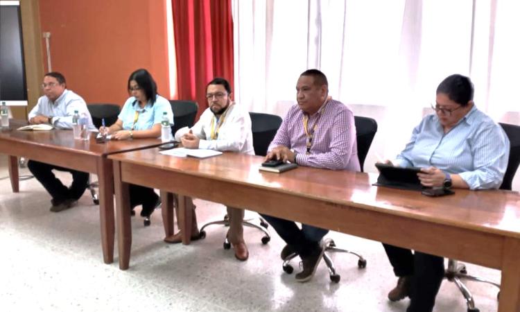 Junta de Dirección Universitaria reafirma su apoyo a la comunidad del CURLA