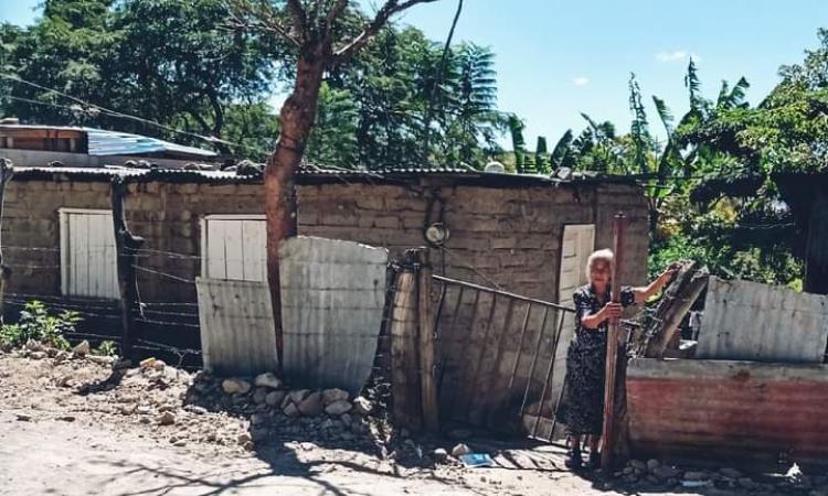 Casi la mitad de la población adulta mayor en Honduras vive en extrema pobreza