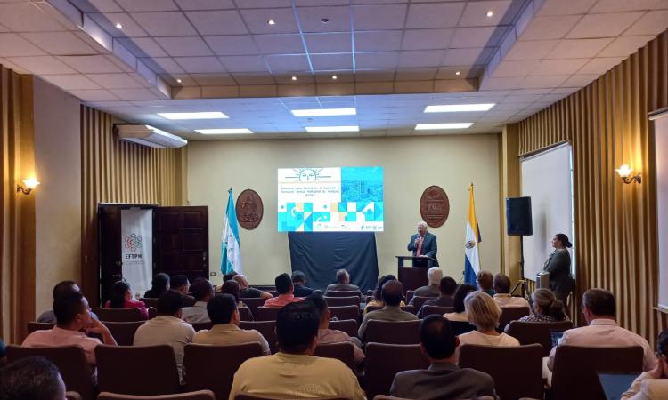 UNAH lidera mesa sobre Calidad en la educación y formación técnica profesional de Honduras