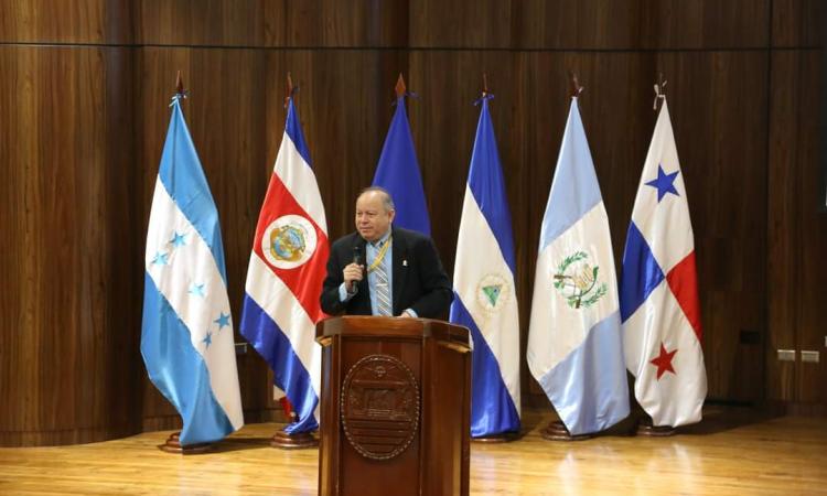 UNAH y UES inauguran Congreso Académico Centroamericano en Ciencias Económicas  