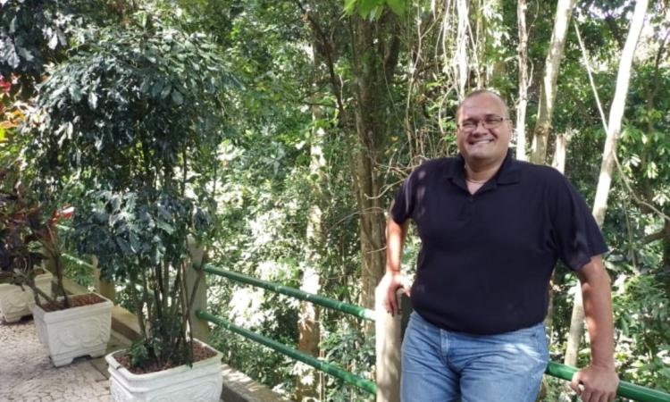 “La UNAH me abrió la puerta al futuro”: Marlon López, científico hondureño con residencia en Brasil 