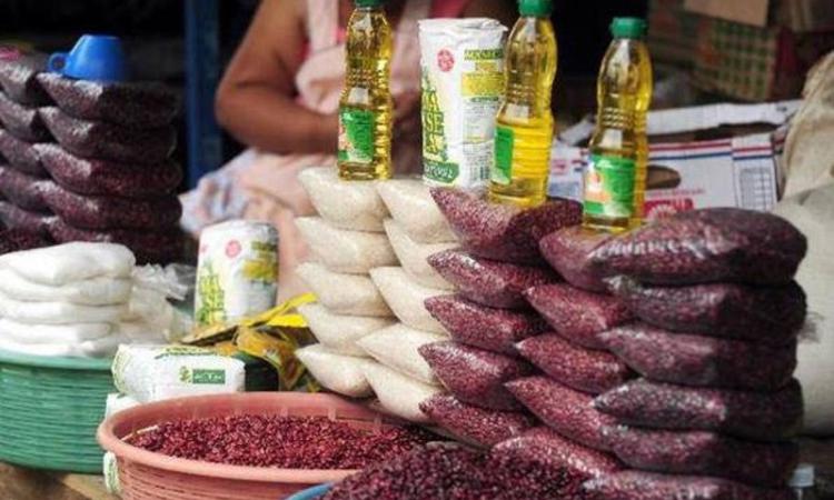 Hogares hondureños destinan cerca del 50% de sus ingresos a la compra de alimentos 