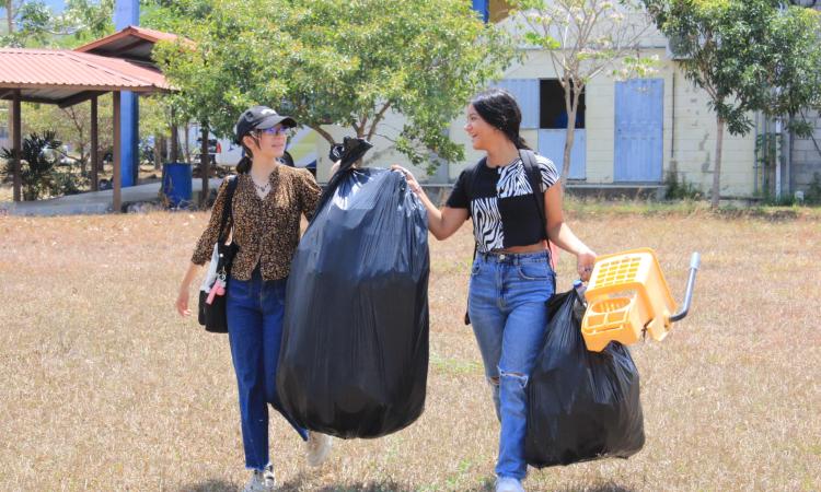 Realizan jornada de limpieza en UNAH-Tec Danlí