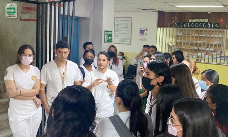 Estudiantes exponen aguda problemática que enfrentan en el Hospital Escuela 