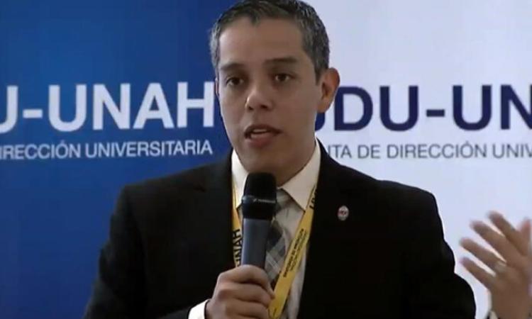 Mensaje del rector Odir Fernández sobre la contaminación ambiental y el inicio de clases