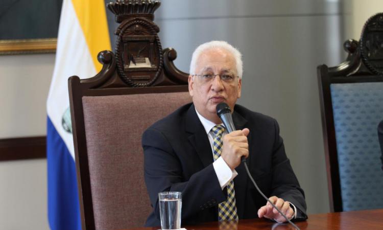 “Mesa Multisectorial recomienda una pausa en la apertura económica”: rector Herrera