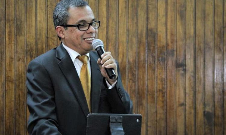Presidencia del Siesca recae en el vicerrector de Relaciones Internacionales, Julio Raudales