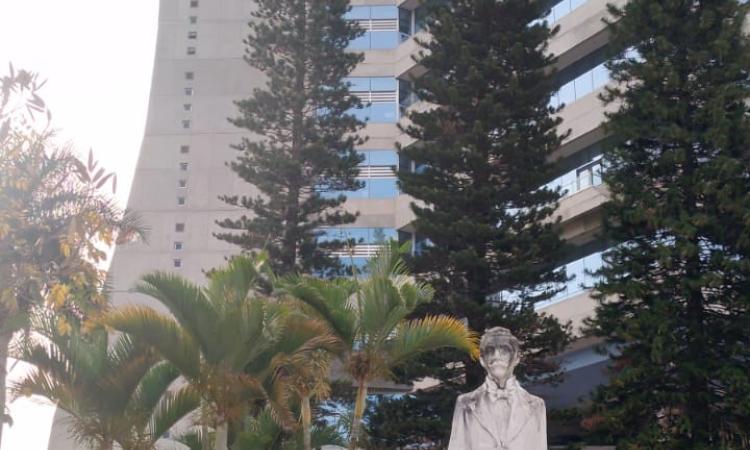 ¿Sabías que el día del pedagogo hondureño se asocia al nacimiento de Ramón Rosa?  La Dirección de Cultura te lo cuenta…