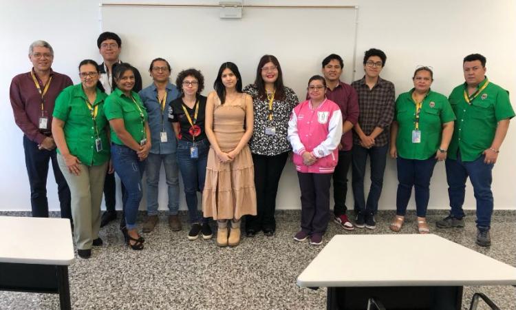 Dinámicas literarias: Editorial Universitaria finaliza Taller Unilectura