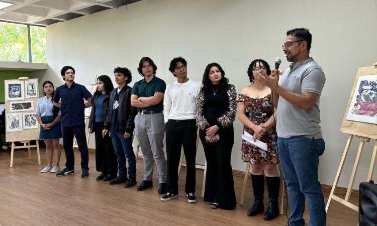 El arte impreso toma los espacios del Coworking Lucem Aspicio con la exposición de GrafLab