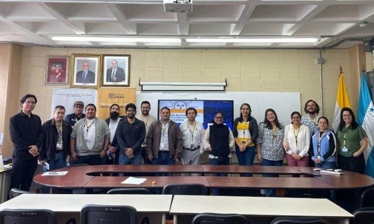 Editorial Universitaria socializa sus servicios con la Facultad de Ciencias