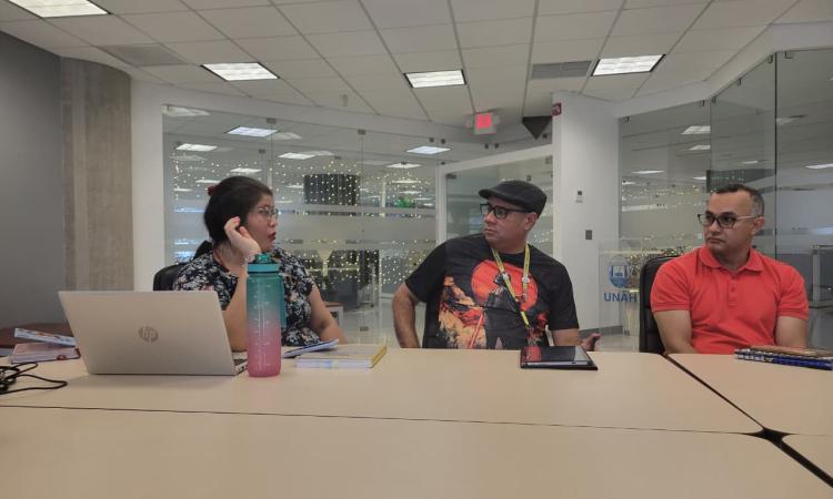 Editorial Universitaria finaliza edición especial del Club de Lectura