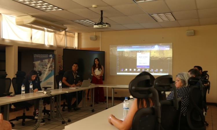 Impulso estratégico para fortalecer la promoción de la Biblioteca UNAH