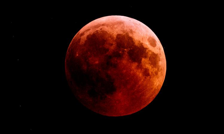 Eclipse Total de Luna 26 de mayo de 2021 