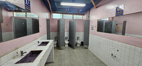 WhatsApp Image 2025 04 25 at 4.04.09 PM 1