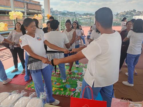 d6f27700 3968 40f2 828f 12176584f600