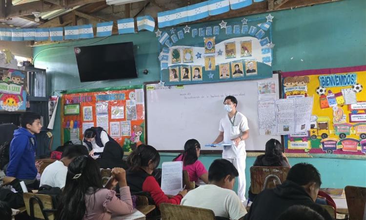 Medicina y Nutrición impulsan prevención digestiva en comunidades Lencas