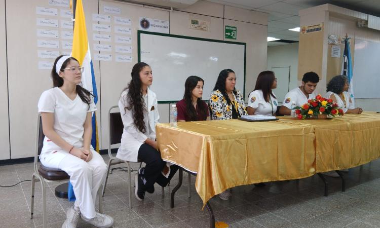UTES participa en jornada de inducción dirigida a estudiantes de la FCM