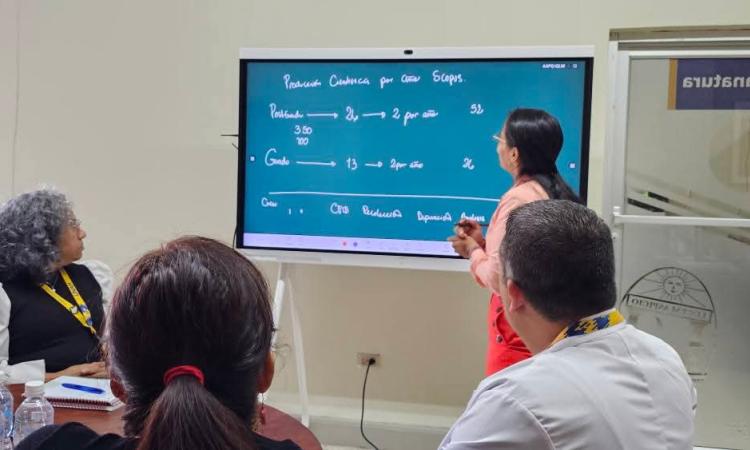 Investigadores de la FCM fortalecen producción científica de la UNAH