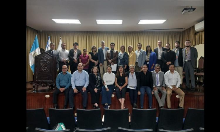 Proceso Continuo en la Formación Filosófica de Docentes de la UNAH