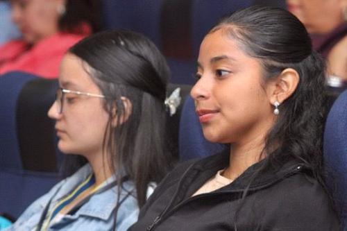 496729ac f9a3 474f af99 12fff4375de8