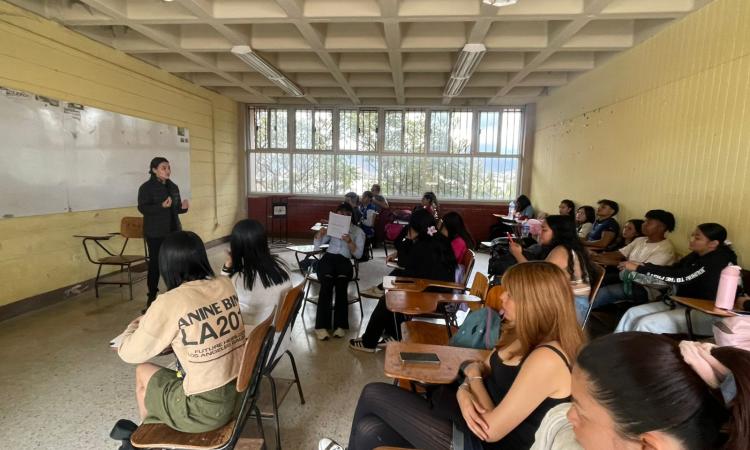 Impulsando el estudio y la lectura del texto escrito