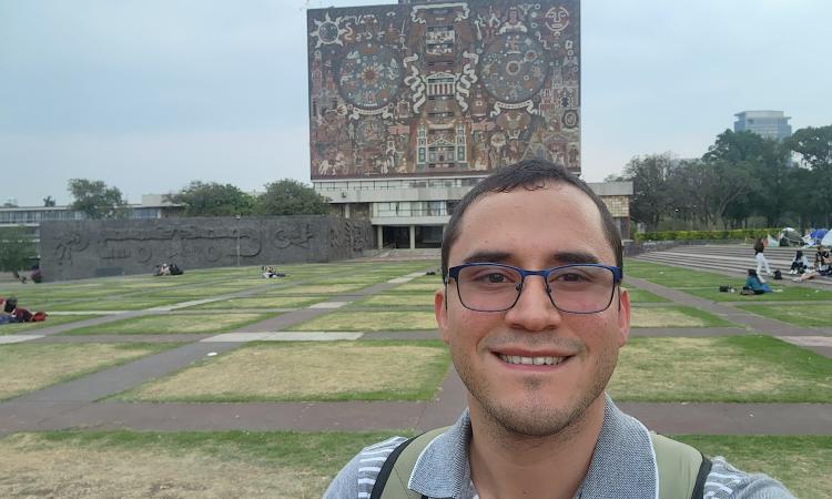 Estudiante de la maestría en Física de la UNAH realiza estancia de investigación en México