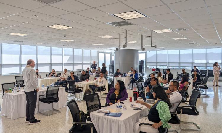 La Virtualización para los programas de posgrados de la UNAH 