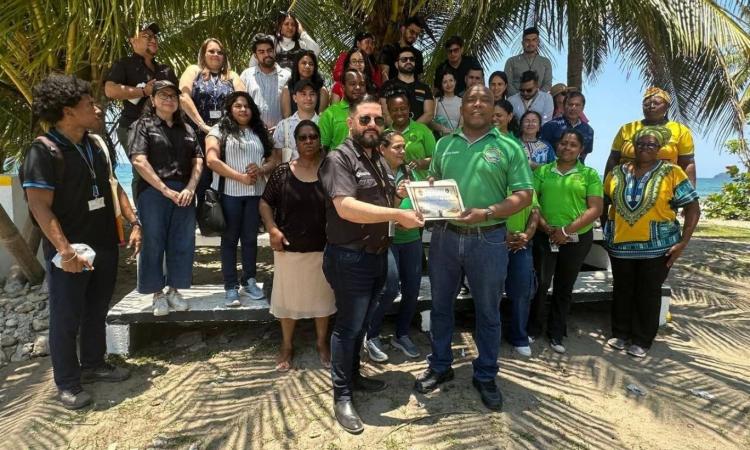 POSFHAR impulsa gira académica en comunidad garífuna