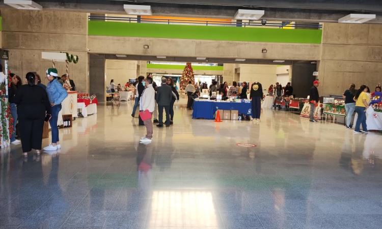 Gala Navideña: UNAH abre sus puertas a la Feria de Emprendedores 2024