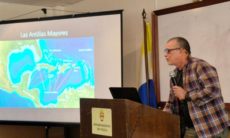 En exposición sobre vicarianza de peces, biólogo afirma que hace más de 30 millones de años Honduras era una isla