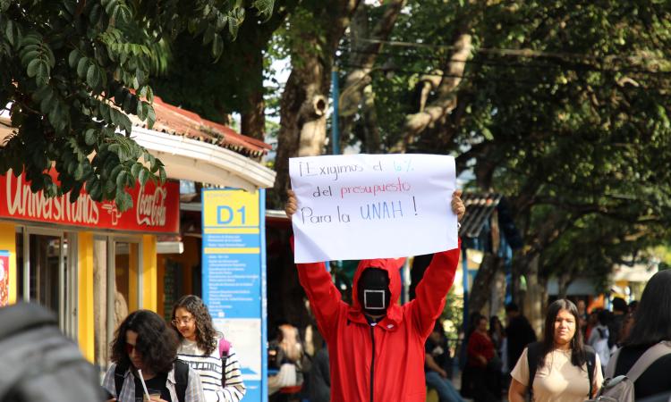 UNAH inicia clases sin presupuesto asignado