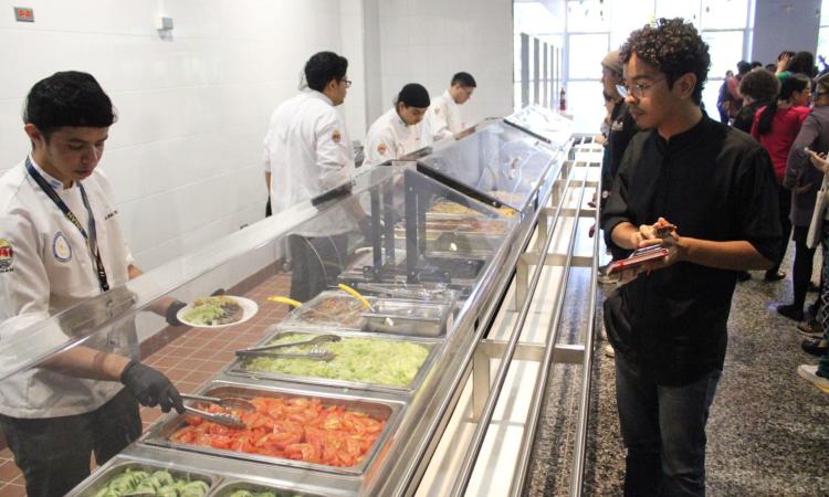 Extienden horarios de atención en el Comedor Universitario 