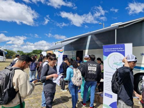 aa926db1 6d6d 47cc a65e f1d083cee069