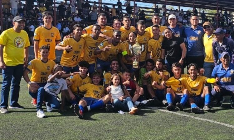 Los Pumas de la UNAH ascienden a Liga Mayor del fútbol hondureño 