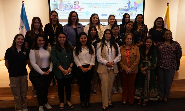 III Simposio Nacional de Mujeres en Ciencia OWSD Honduras se llevó a cabo con éxito en la UNAH 