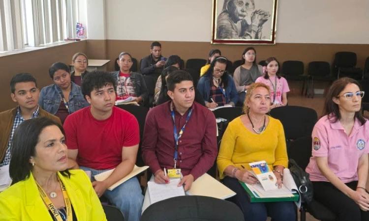 VOAE capacita a facilitadores que brindarán acompañamiento psicopedagógico a readmitidos