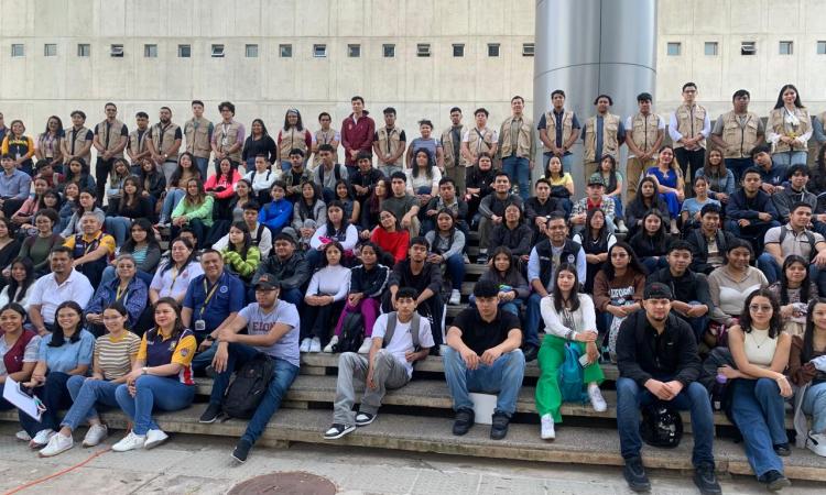 Aproximadamente 1,500 aspirantes inician tutorías para la primera PHUMA