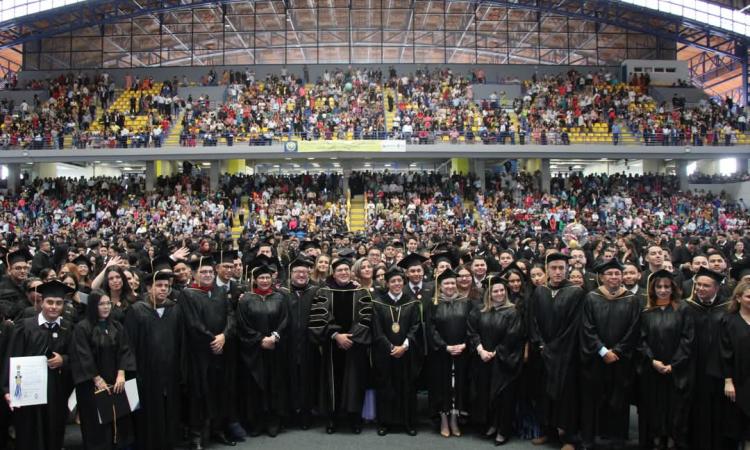 UNAH prepara primera megagraduación del año