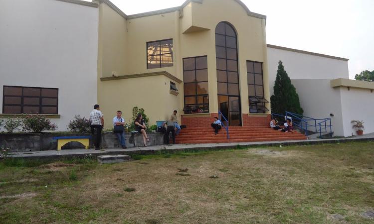 UNAH Campus Copán anuncia locales comerciales disponibles para alquilar 