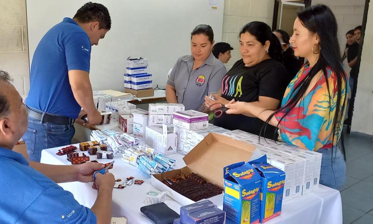 Unidad Móvil de VOAE visita UNAH Campus Copán