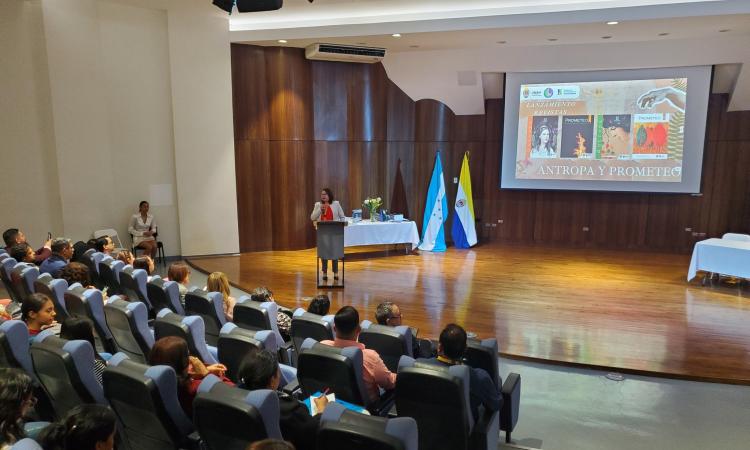 Facultad de Humanidades y Artes lanza revistas Antropa y Prometeo 