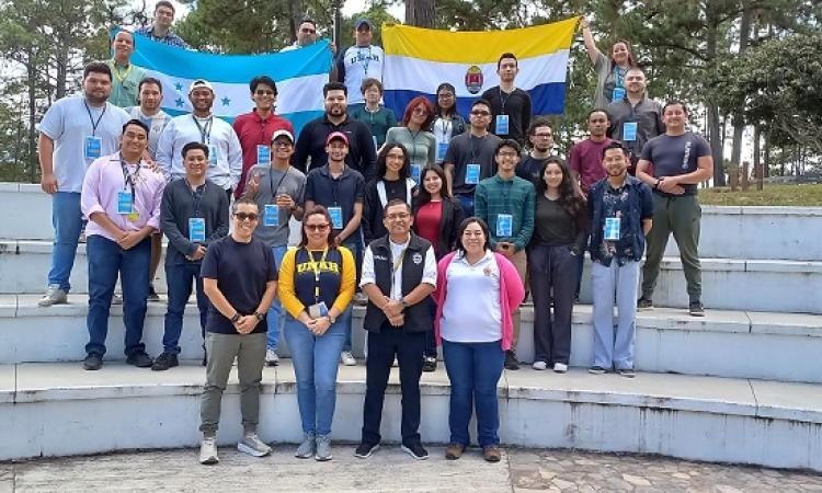 Organizaciones estudiantiles participan en taller sobre ciudadanía universitaria 