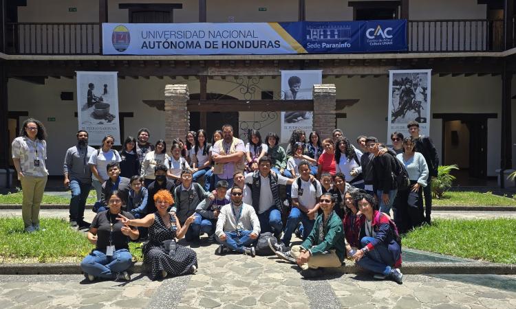Estudiantes de Historia desarrollan el MicroFestival: CulTour-2025