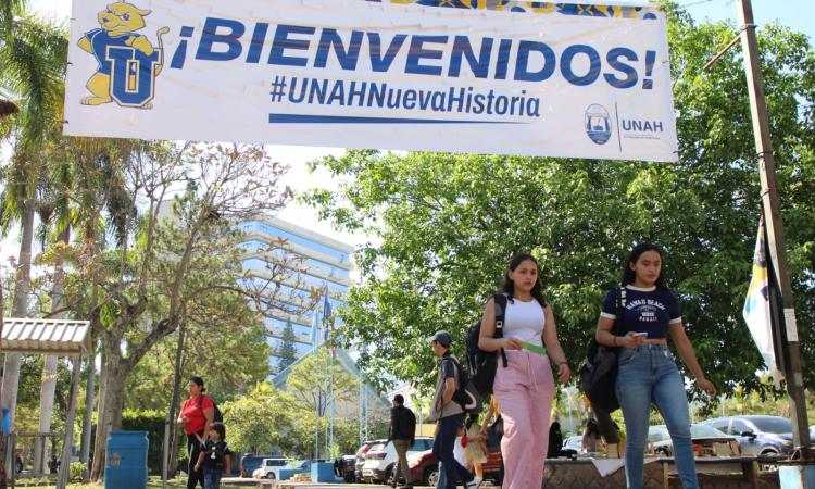 UNAH da la bienvenida a 65,000 estudiantes en el II Pac 2025
