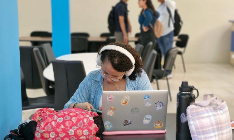 ¿Cómo conectarse al wifi de la UNAH?