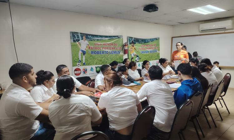 Sistema de Educación a Distancia realizó gira promocional en colegios de educación media del norte del país