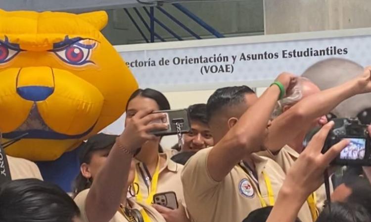 UNAH finaliza con éxito la segunda feria vocacional del 2025